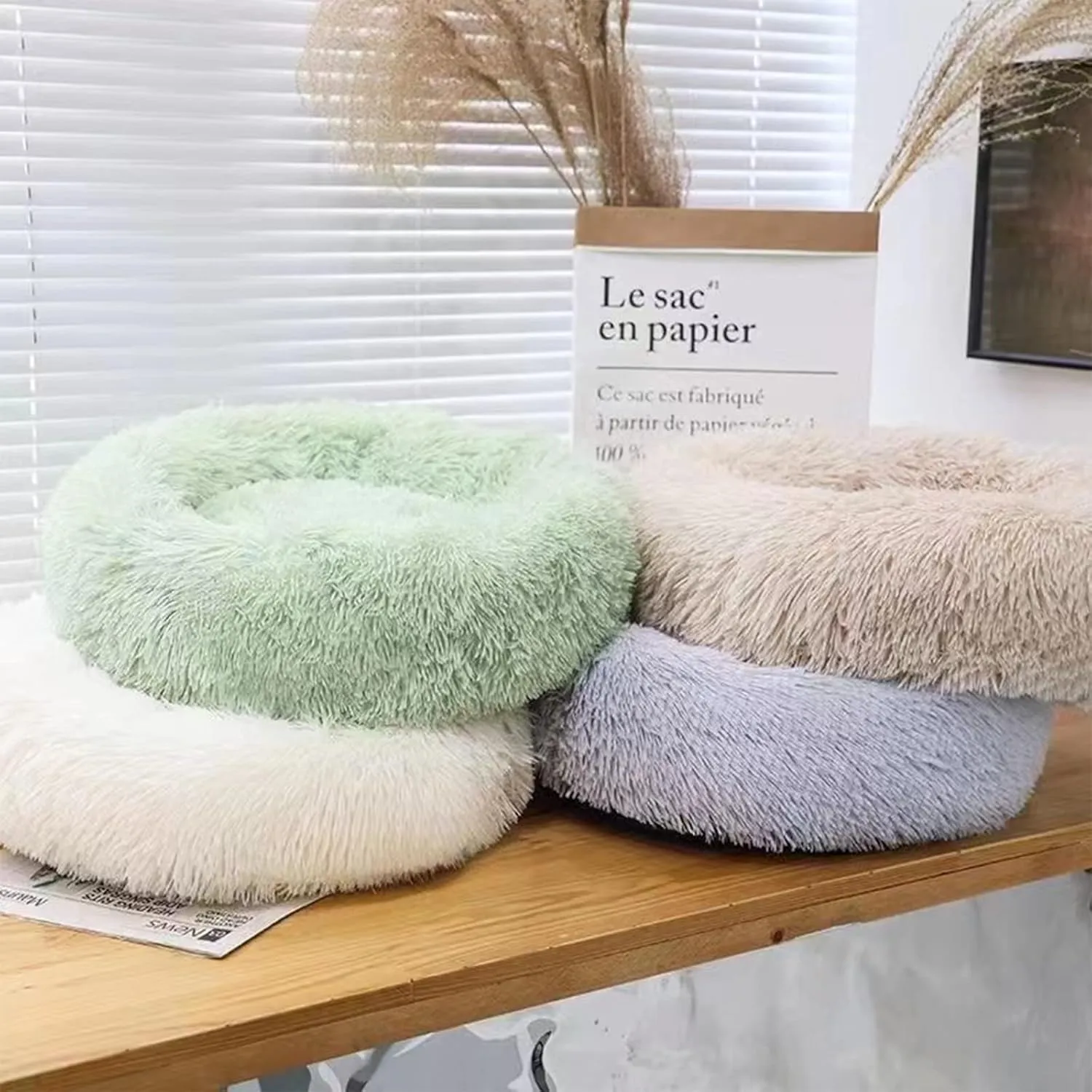 Nisrada Cat Beds for Indoor Cats,20 Inch Dog Bed for Small Melium Large Dogs, Washable-Round Pet Bed for Puppy and Kitten with Slip-Resistant Bottom